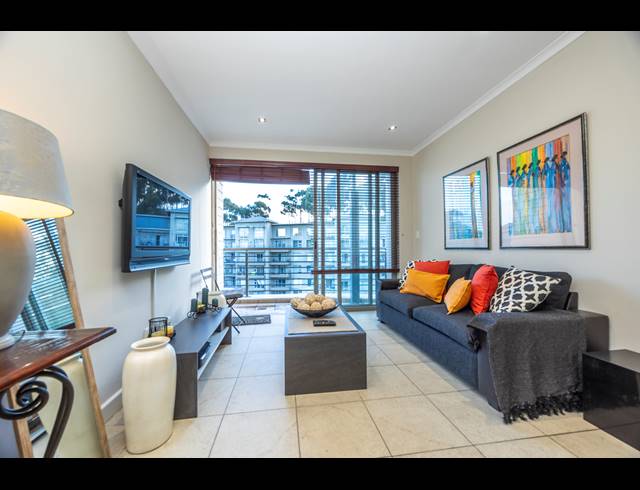 1 BEDROOM APARTMENT BLOCK SOLD IN TYGER WATERFRONT